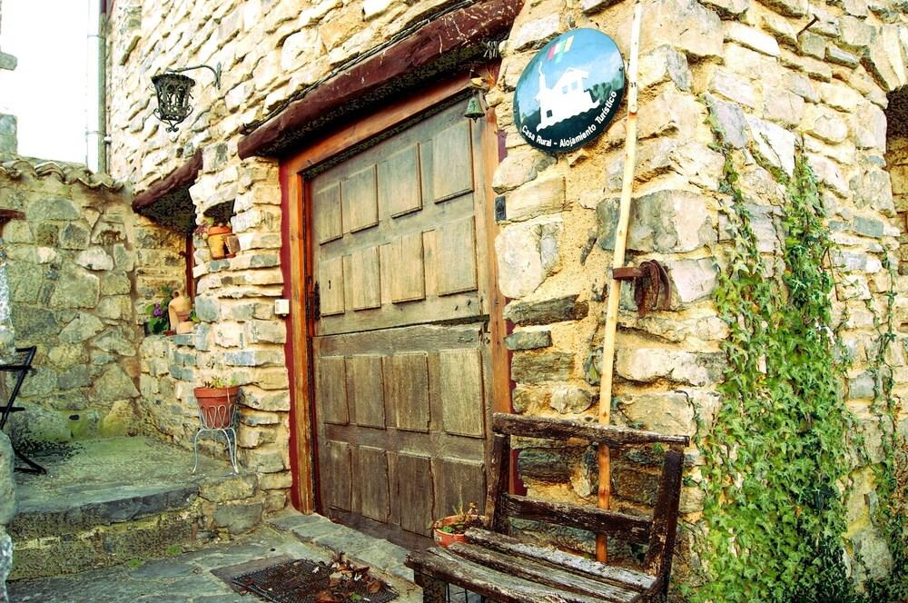 Casasdetrevijano Canon Del Rio Leza Soto en Cameros Extérieur photo