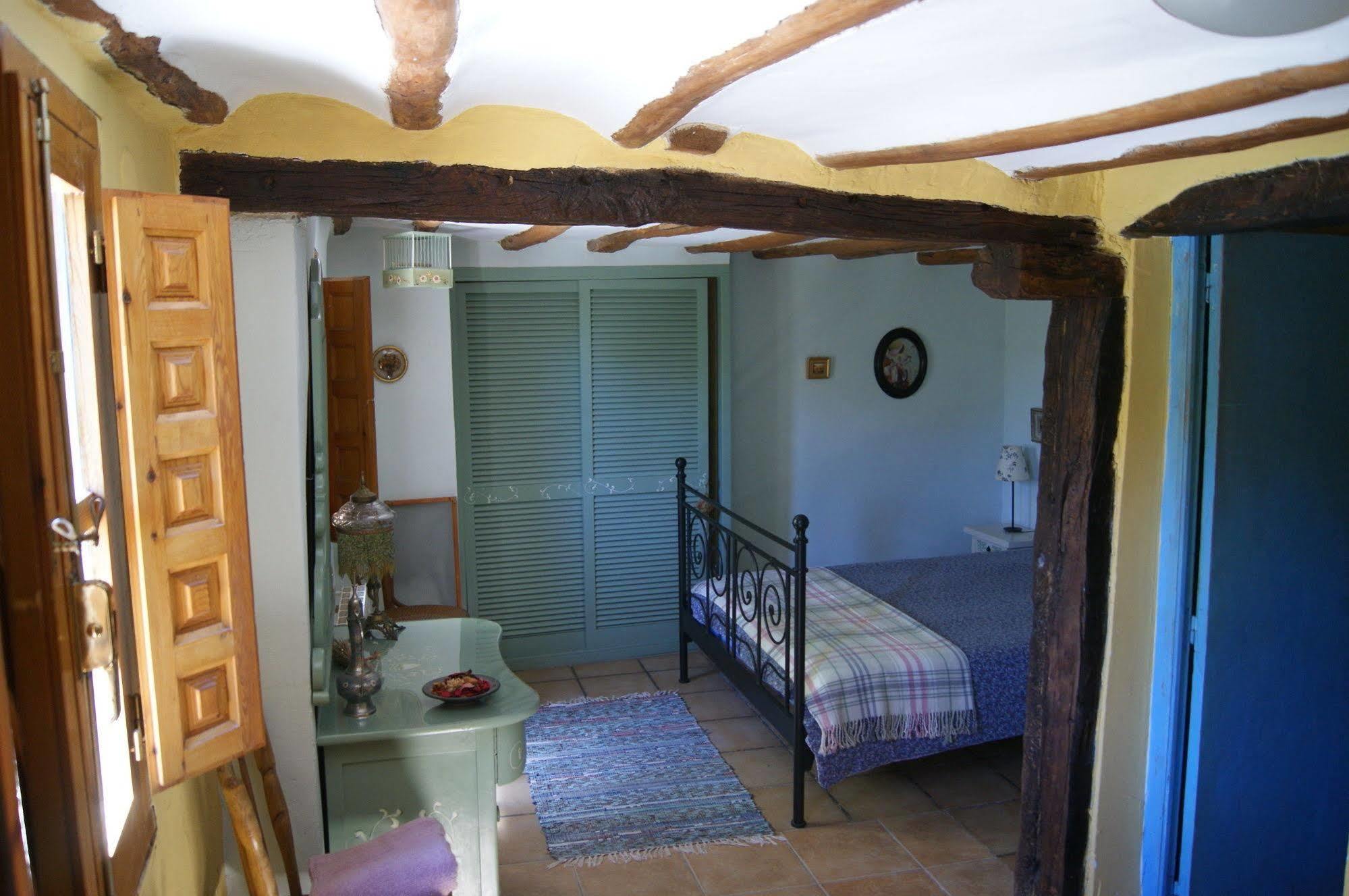 Casasdetrevijano Canon Del Rio Leza Soto en Cameros Extérieur photo